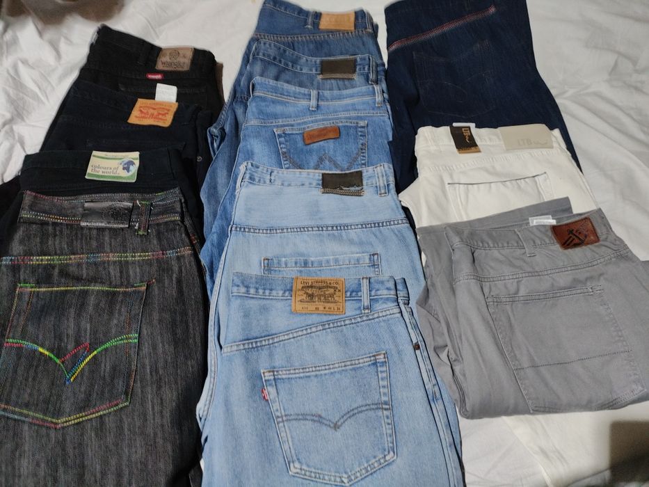 Джинси,  W 40-44  L 30-32 (розмір 62)  або 2-3 XL, шорти