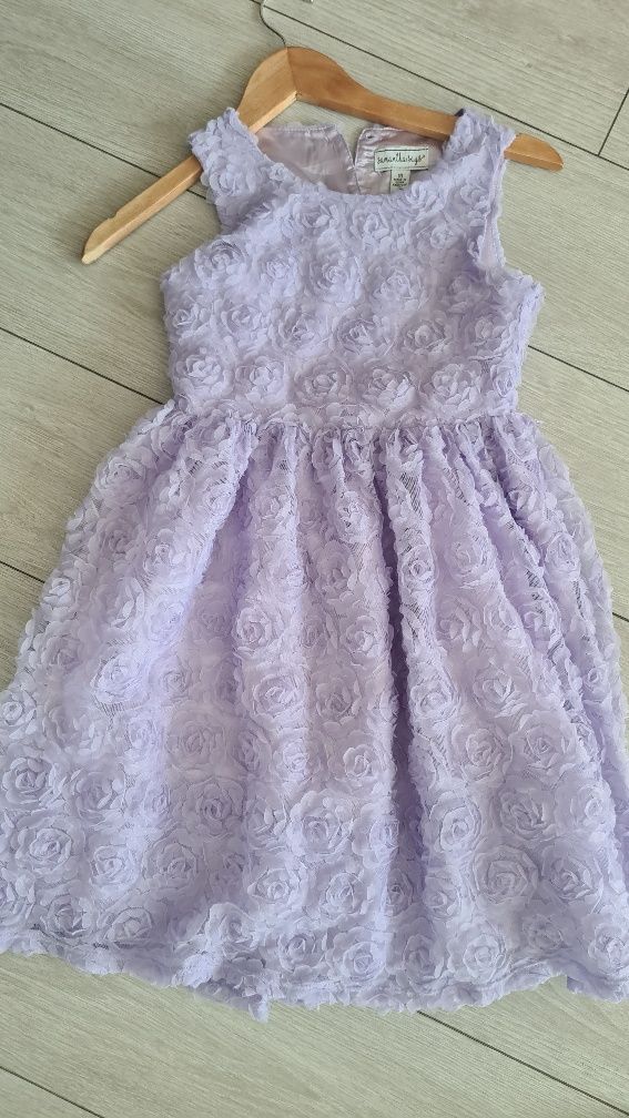 Платье детское 9-10 лет нарядное фиолетовое