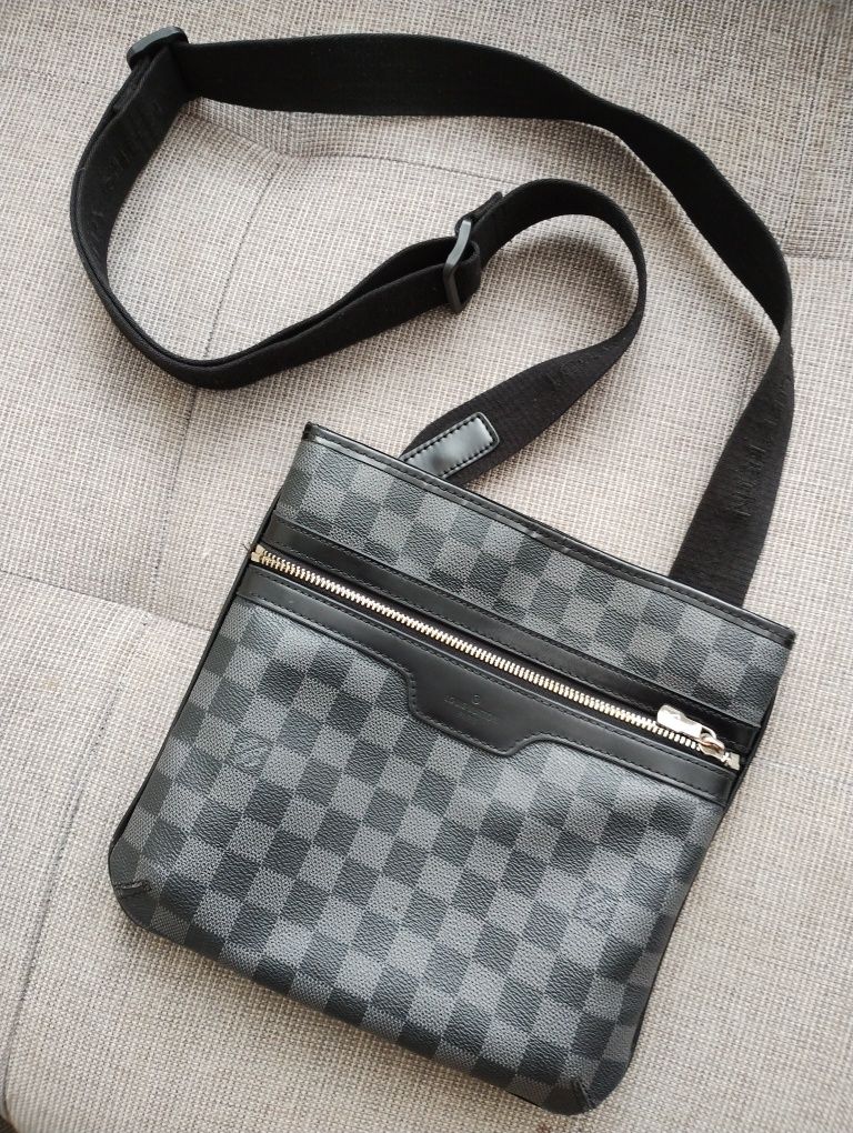 Louis Vuitton listonoszka