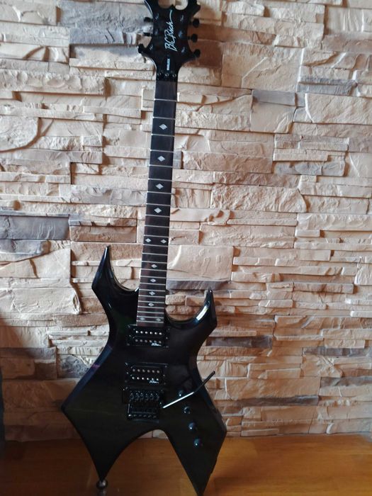 Gitara B.C. Rich BC Rich Warlock