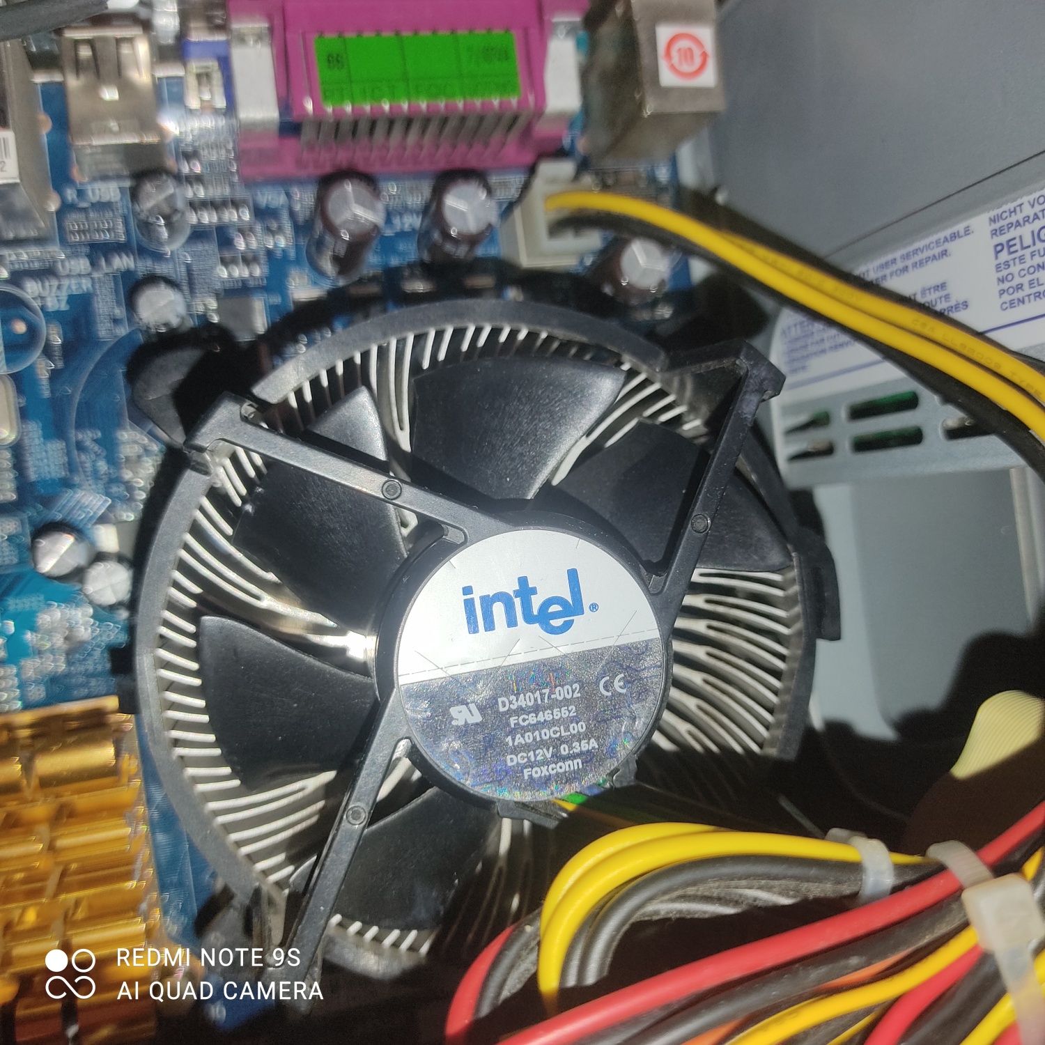 Komputer stacjonarny Pentium 4
