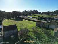Moradia T2 e Terrenos para Construção, Loureiro, Oliveira de Azeméis