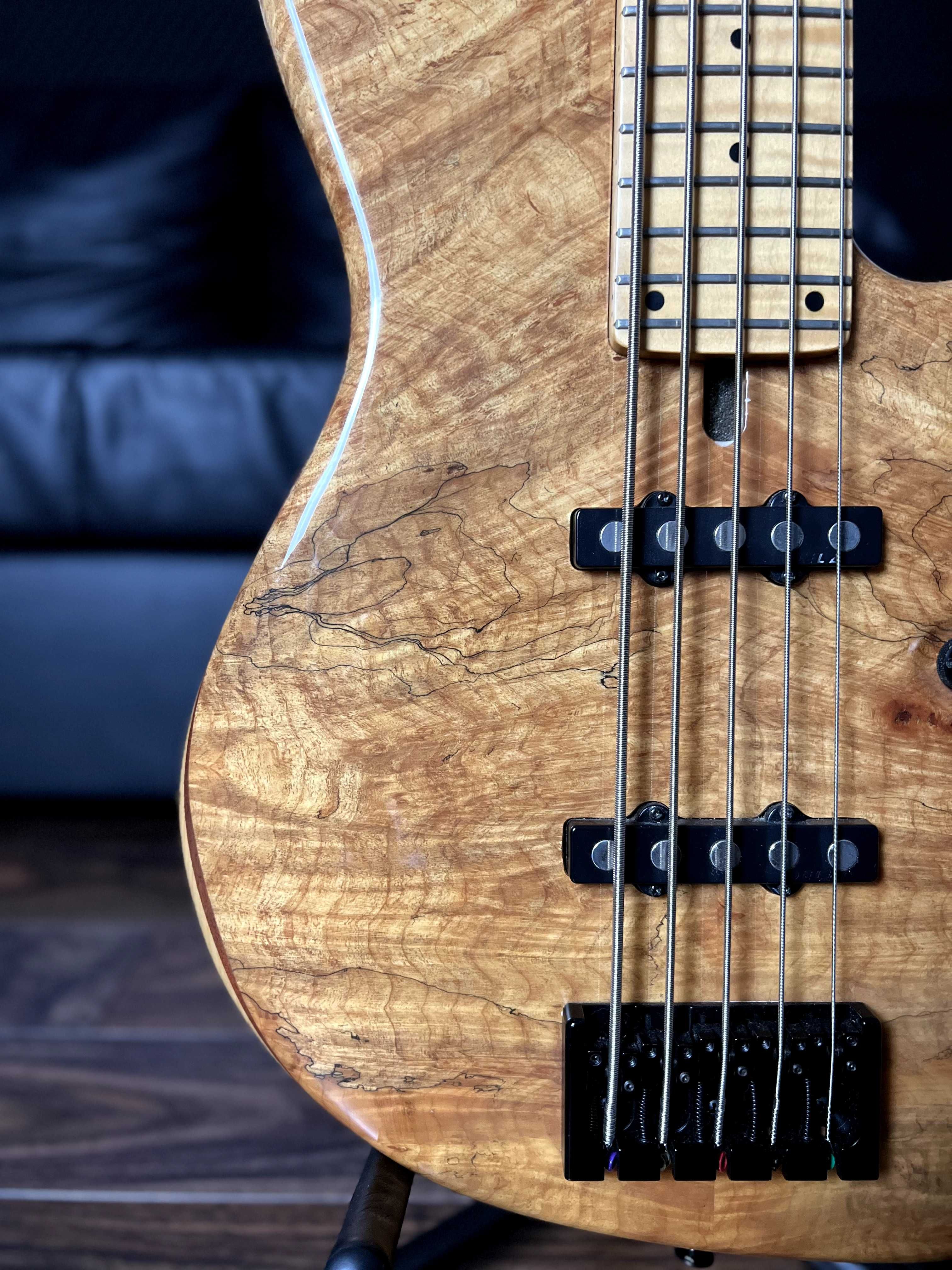 Maruszczyk Elwood 5 - Spalted Maple & Swamp Ash Body w/ upgrades