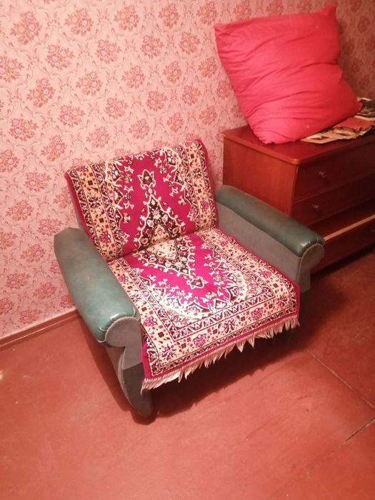 Розкладне крісло