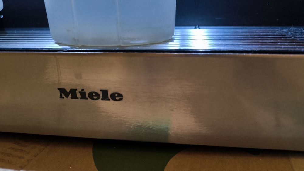 Ekspres Miele cva5060 do zabudowy