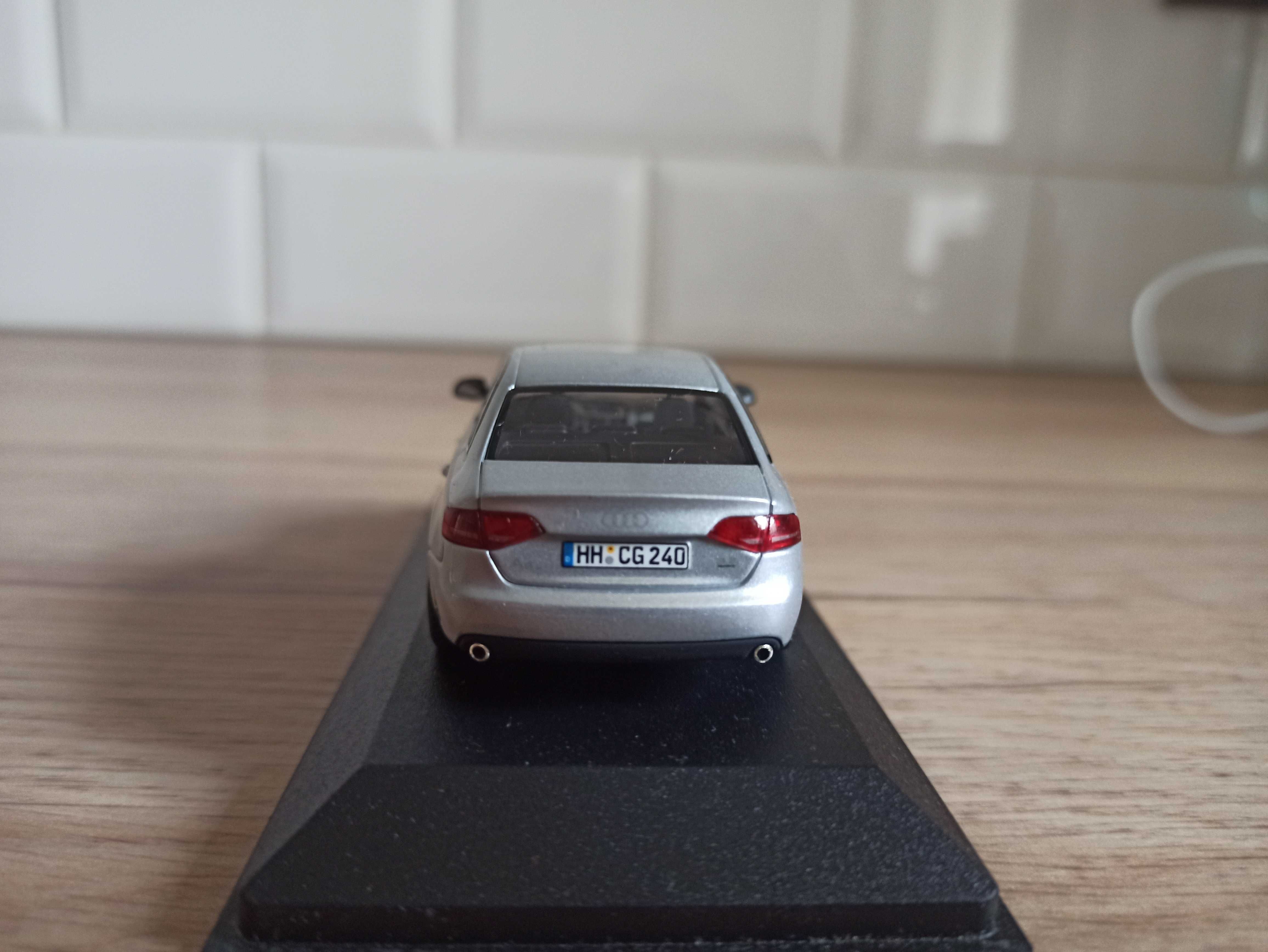1:43 Minichamps Audi A4