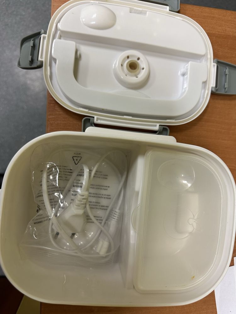 Podgrzewacz Lunchbox Adler zasilanie sieciowe