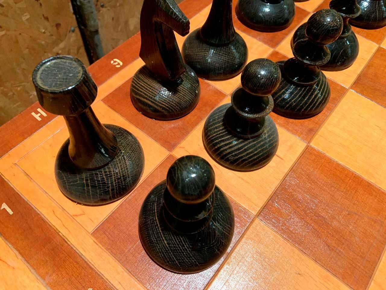 Большие Шахматы Гигант сувенирные старые шахматный стол 1980 года