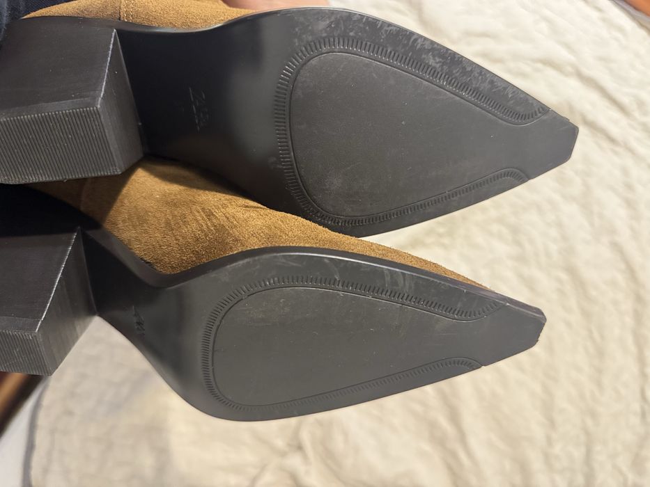 Продам козакі zara