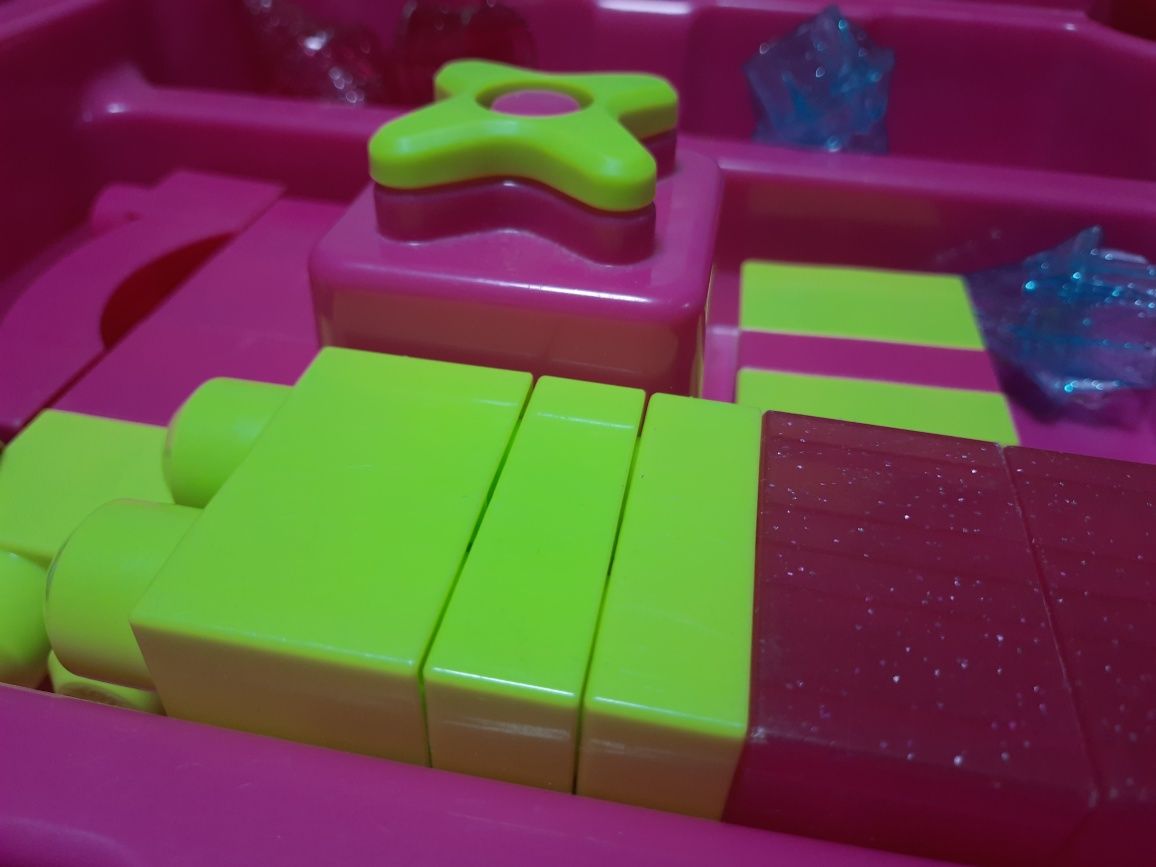 Конструктор Mega Bloks First Builders Розвивальний столик принцеси