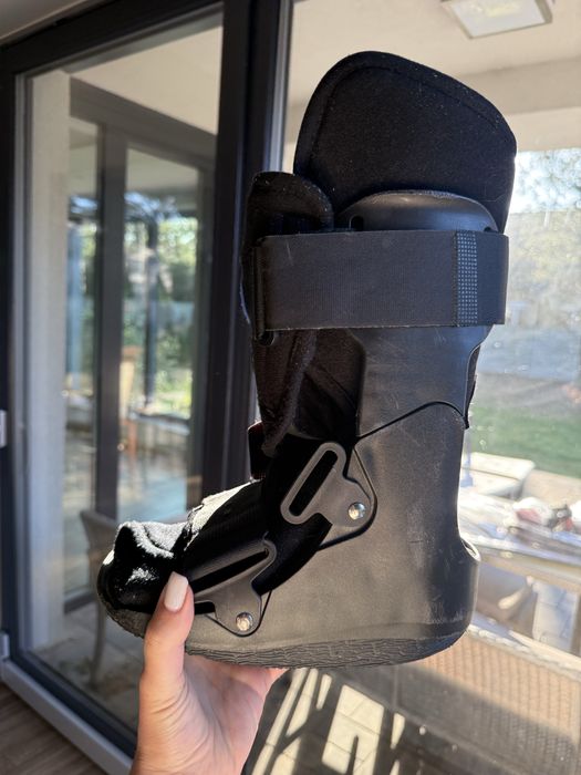 Orteza stopowo-goleniowa niska