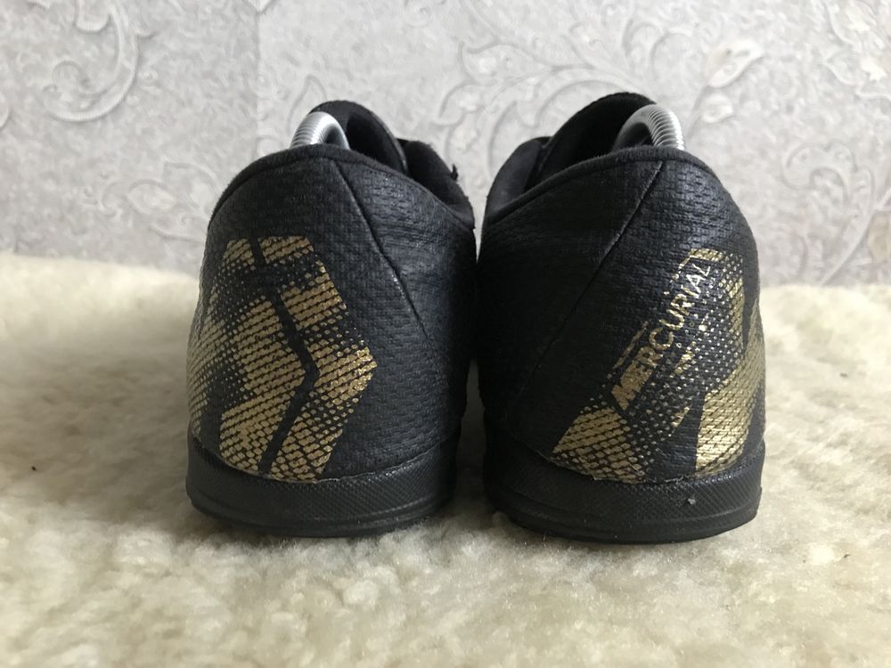 Оригінальні футзалки, сороконіжки Nike Mercurial 42 41,5 41 26,5 26