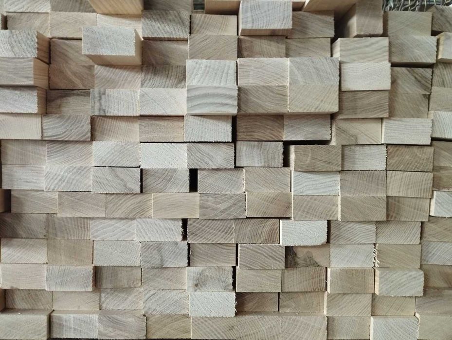 Сухий цільноламельний брус з ясеня - преміум якість!