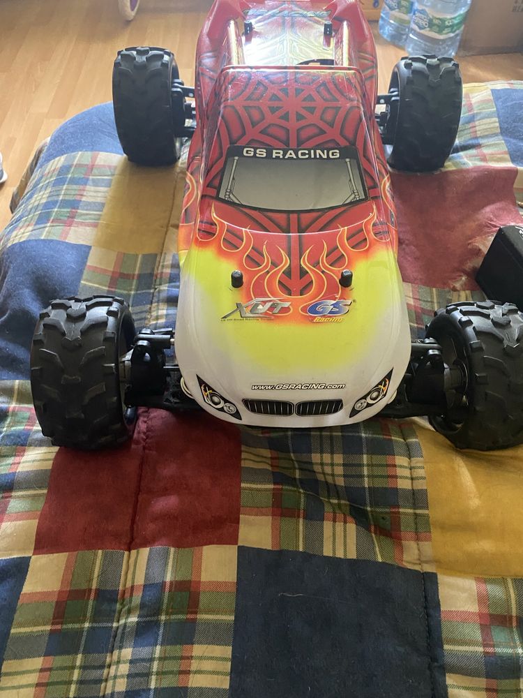 Carro Rc a precisar de motor