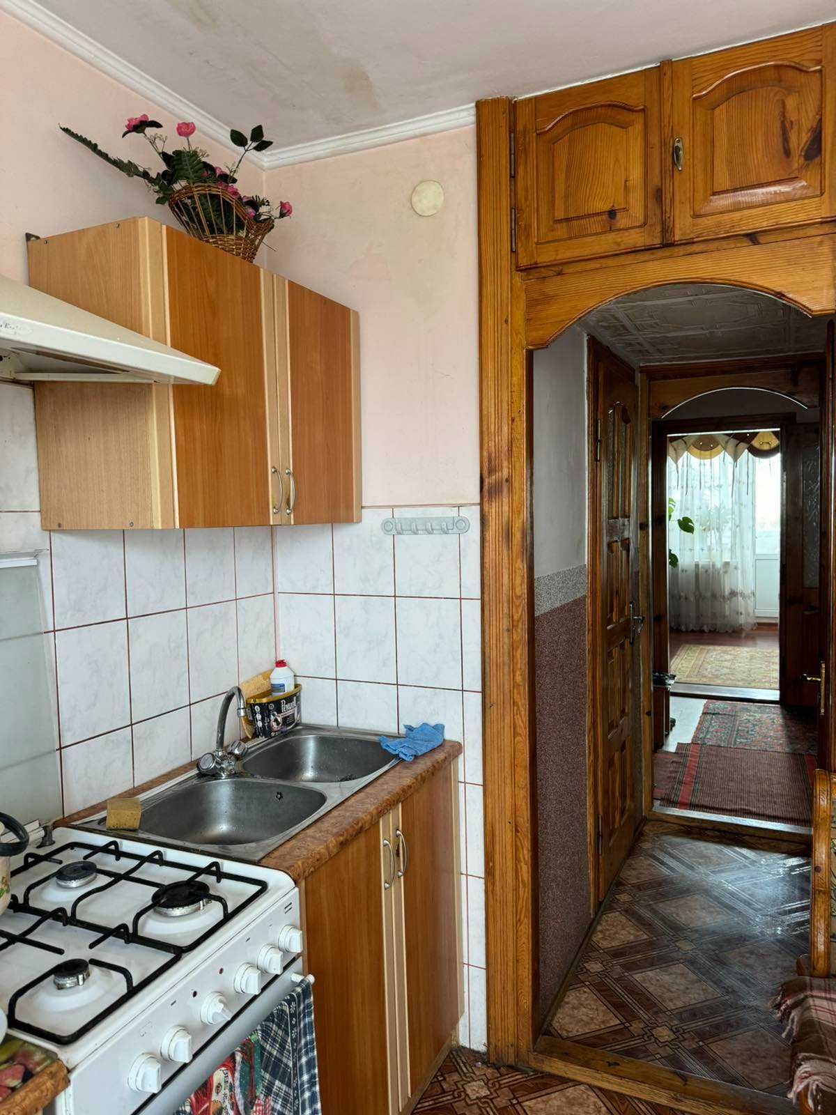 3-х кімнатна квартира, м. Жовква