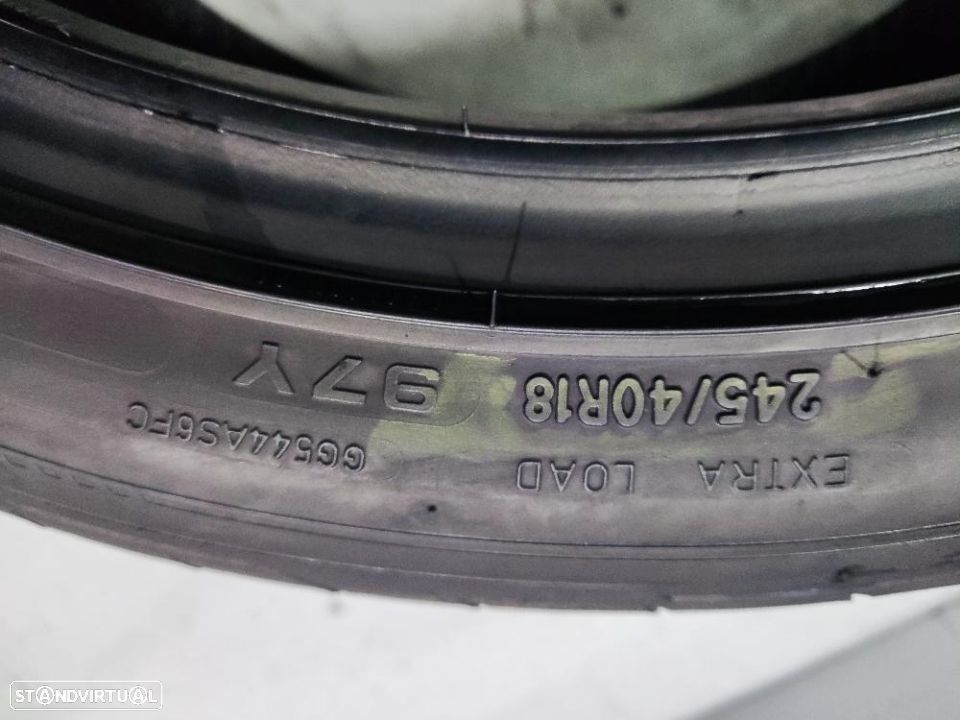 2 pneus semi novos 245-40r18 good year - oferta dos portes 14O EUROS