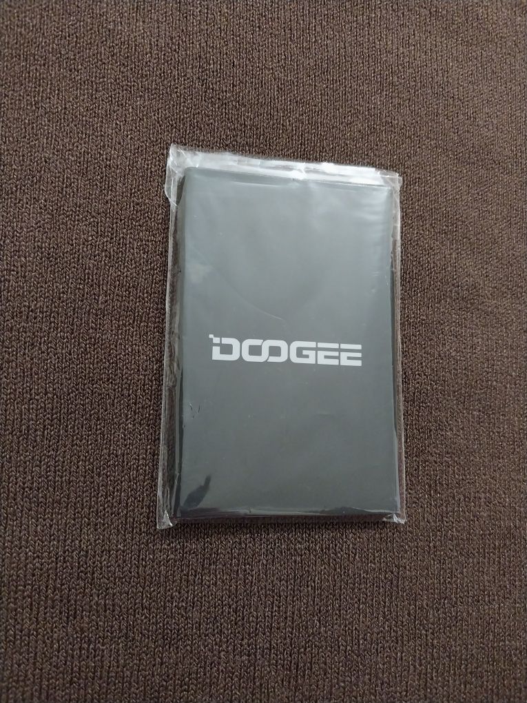 Новая батарея и чехол для смартфона Doogee X53