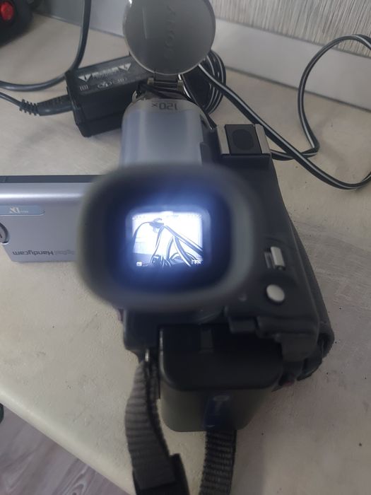 Видеокамера SONY DCR TRV 14e