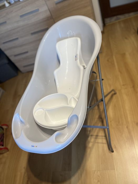 Wanienka TEGA z akcesoriami