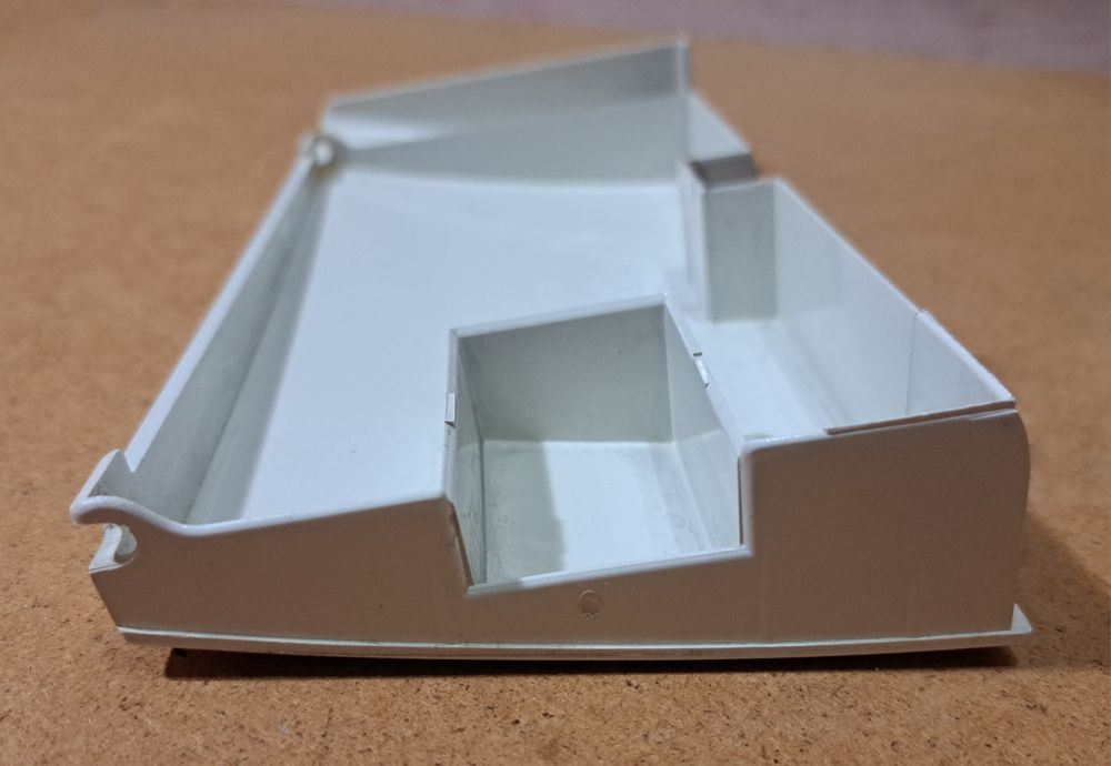 Крышка сливного отсека к стиральной машине BOSCH MAXX6