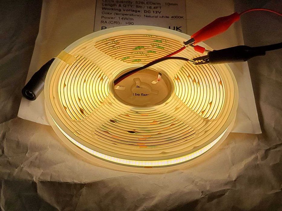 528 диодов на метр Led лента 12V 14W 4000K  COB IP30 strip лед лэд