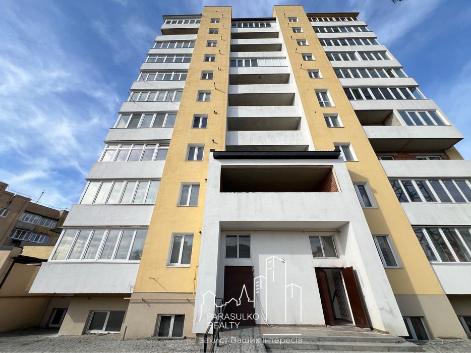 Продам 2-х кімнатну квартиру під чистовий ремонт!