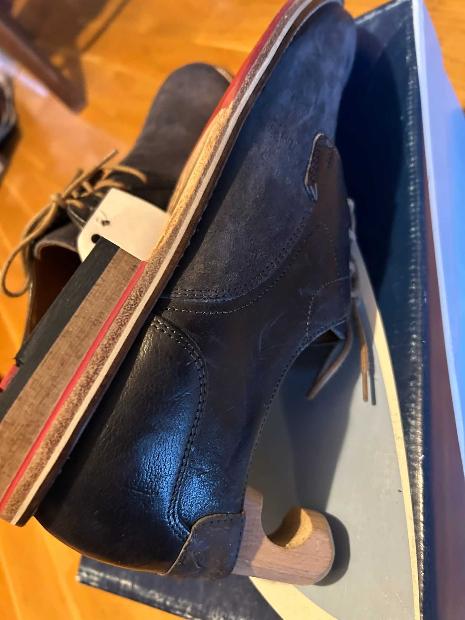 nowe ekskluzywne buty marki Lloyd
