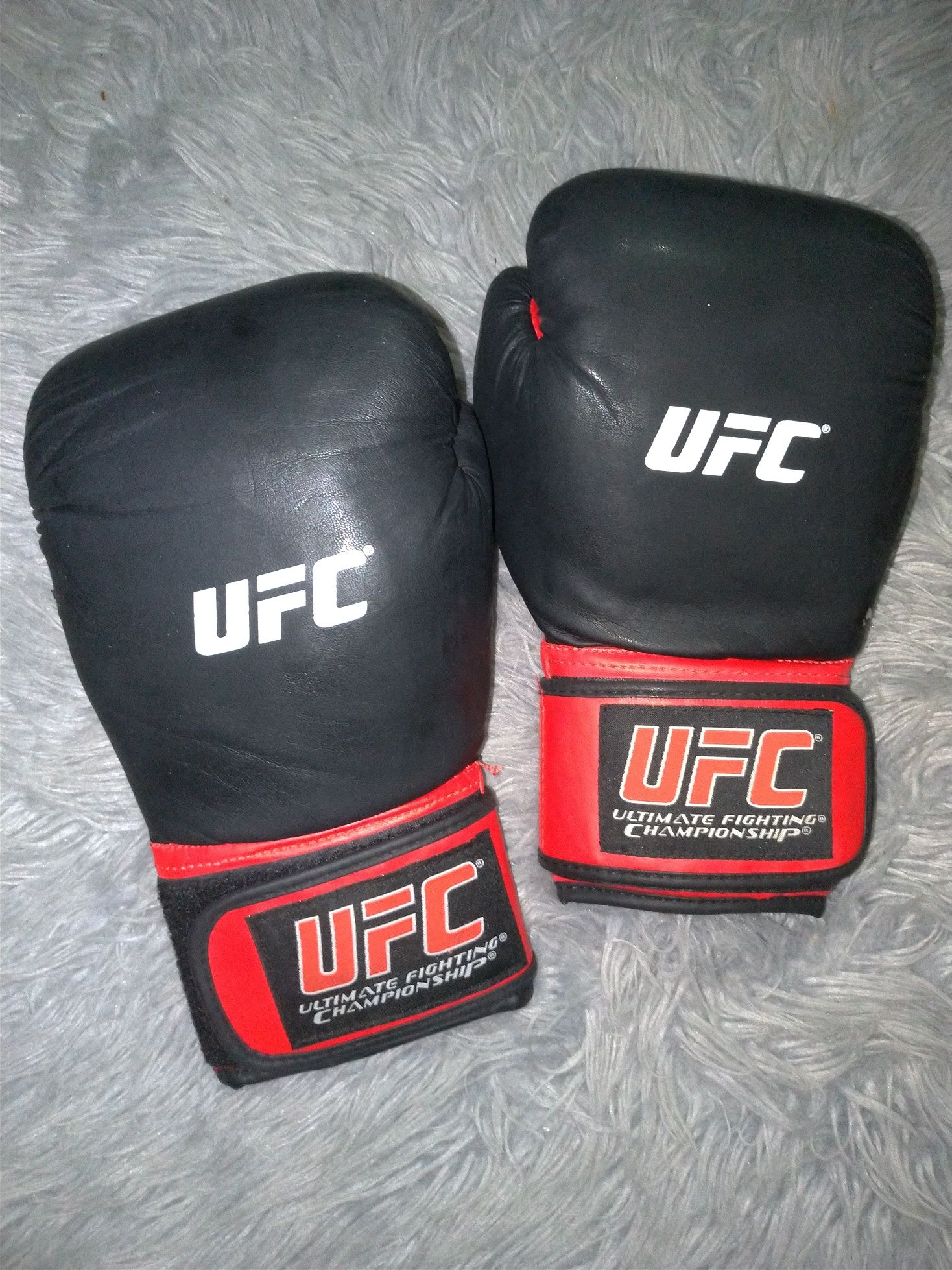 Rękawice bokserskie UFC 12 oz