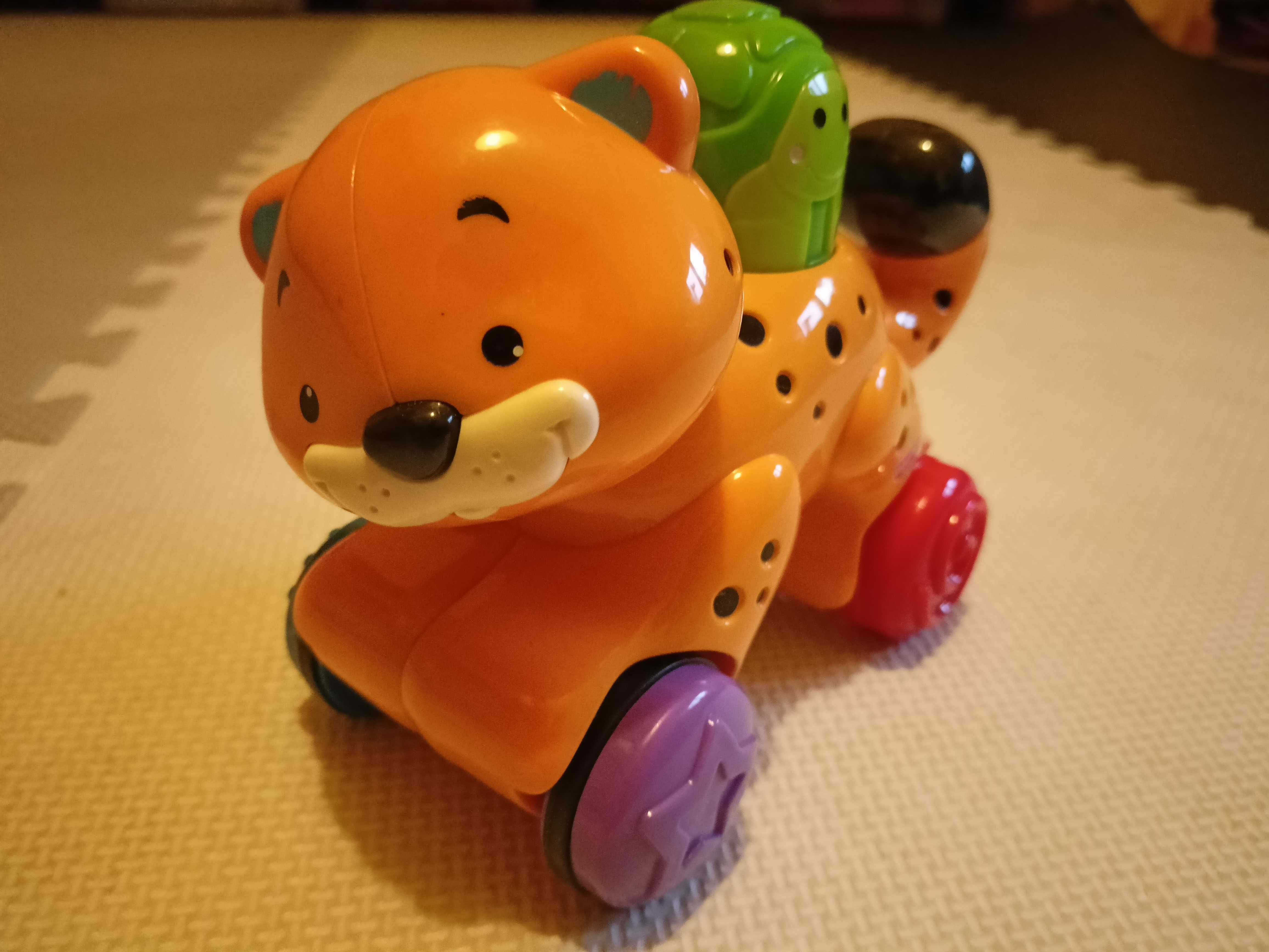 Gepard kotek na kółkach Fisher Price