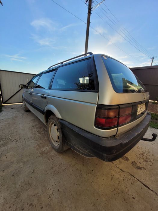 Пасат б3 , в гарному стані.