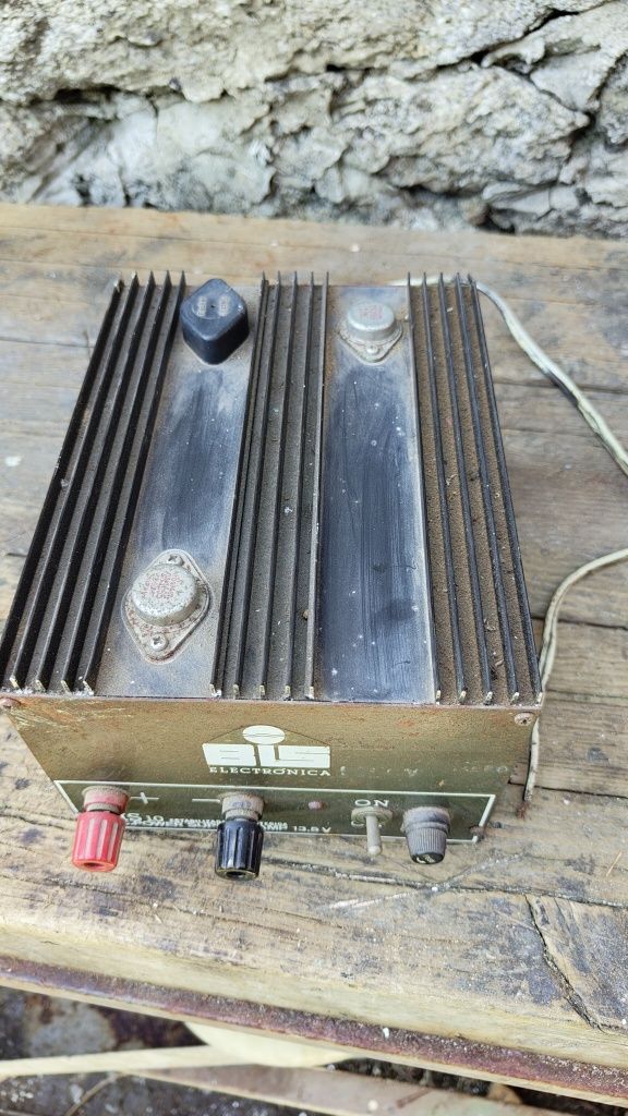 Fonte de alimentação Transformador 220v to 13,5v