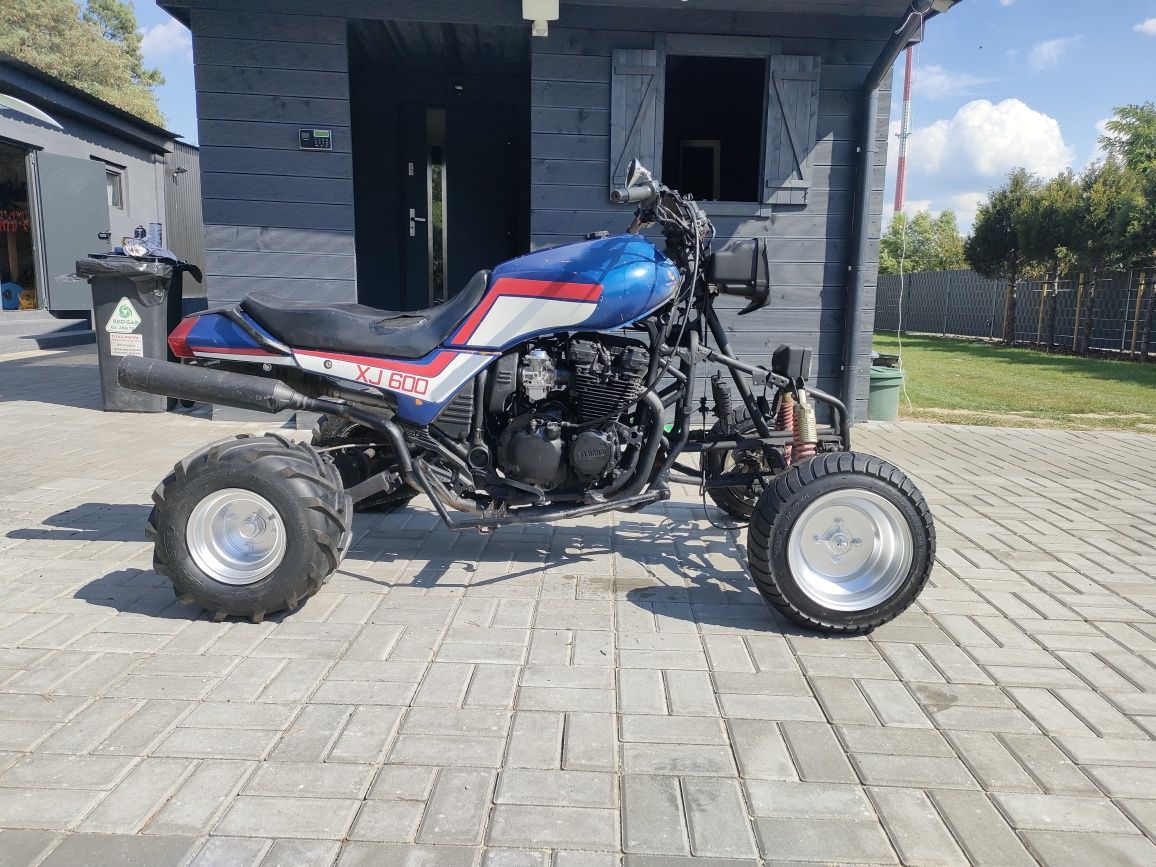 Quad monster dla duzych chlopcow z wielkimi jajami