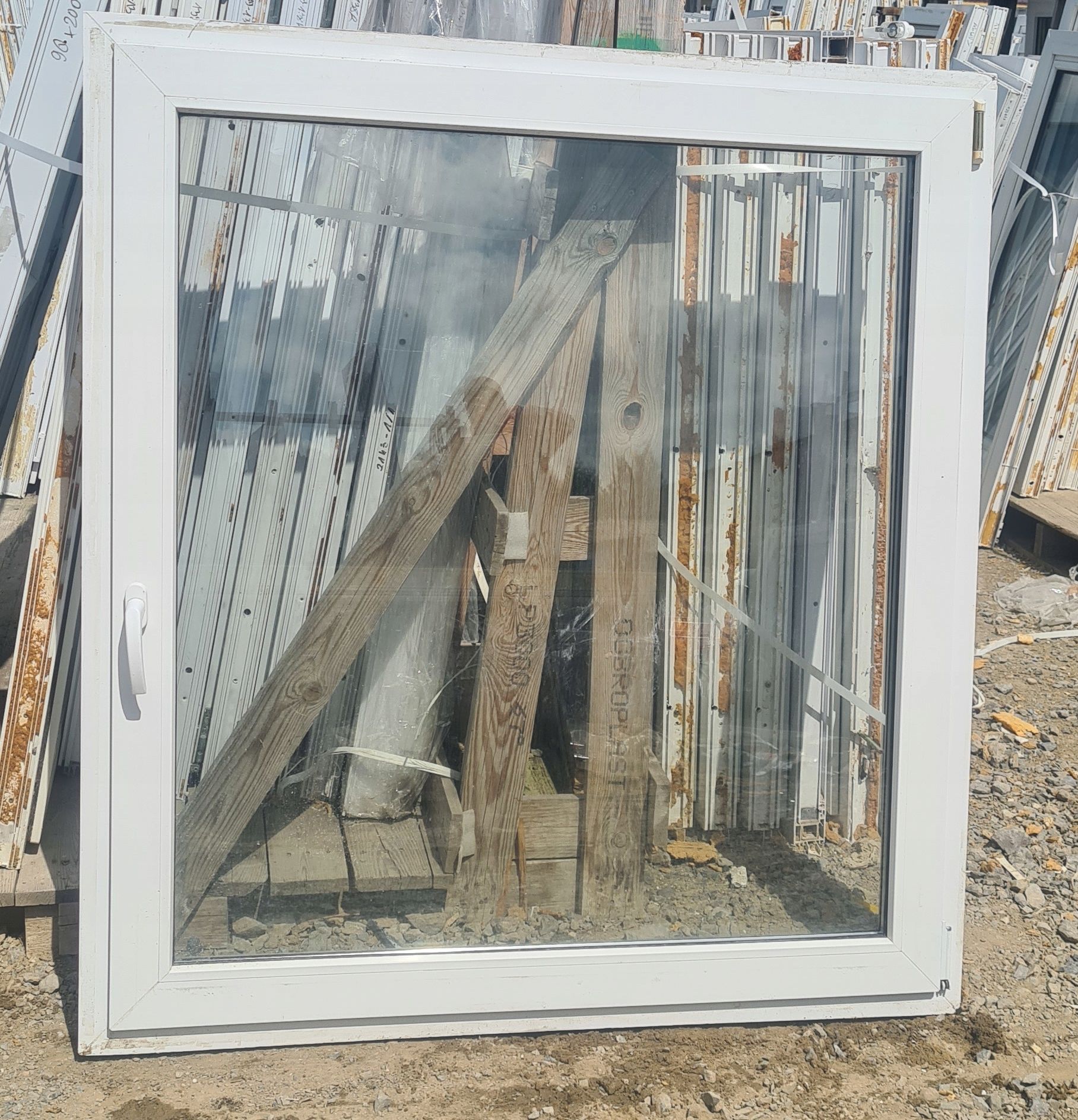 OKNA Używane 129x140 OKNO KacprzaK Plastikowe PCV Lider Okna OLX