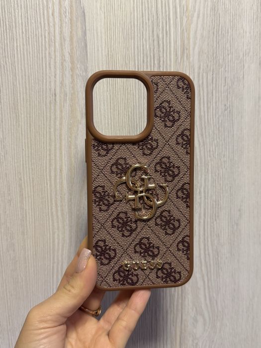 Продам чохли на 14 про макс бу, у гарному стані