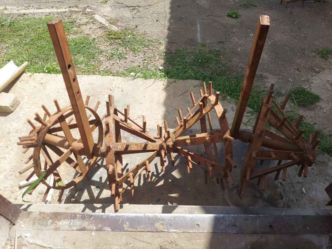 Їжаки для картоплі