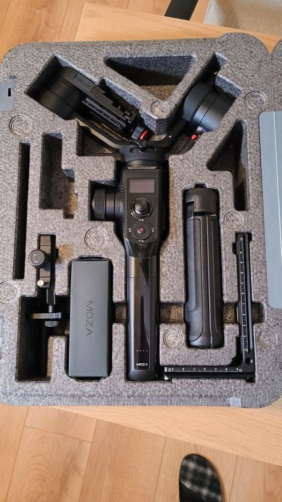 Gimbal Moza Aircross 2 - stan idealny
