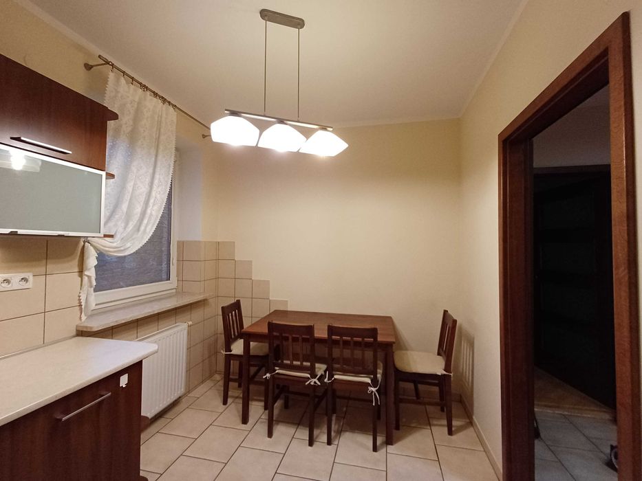 Wynajmę 2 pokojowe mieszkanie  57 m2  z miejscem postojowym RUDNIK