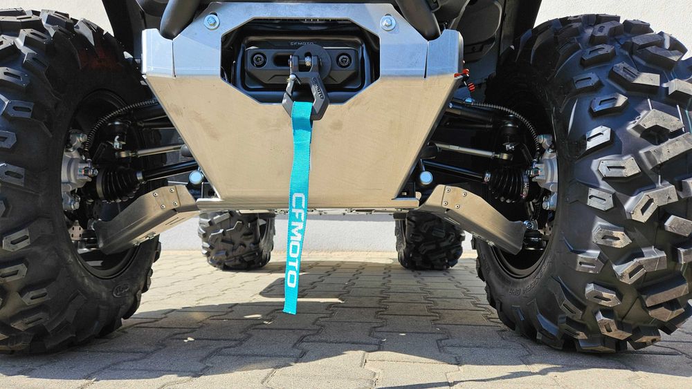 Nowość CFORCE 850 TOURING PREMIUM EPS T3b a. Gazowe Muddy od Ręki