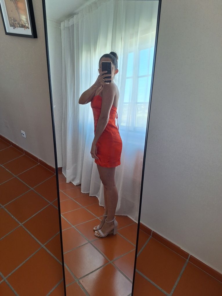 Vestido Curto Vermelho