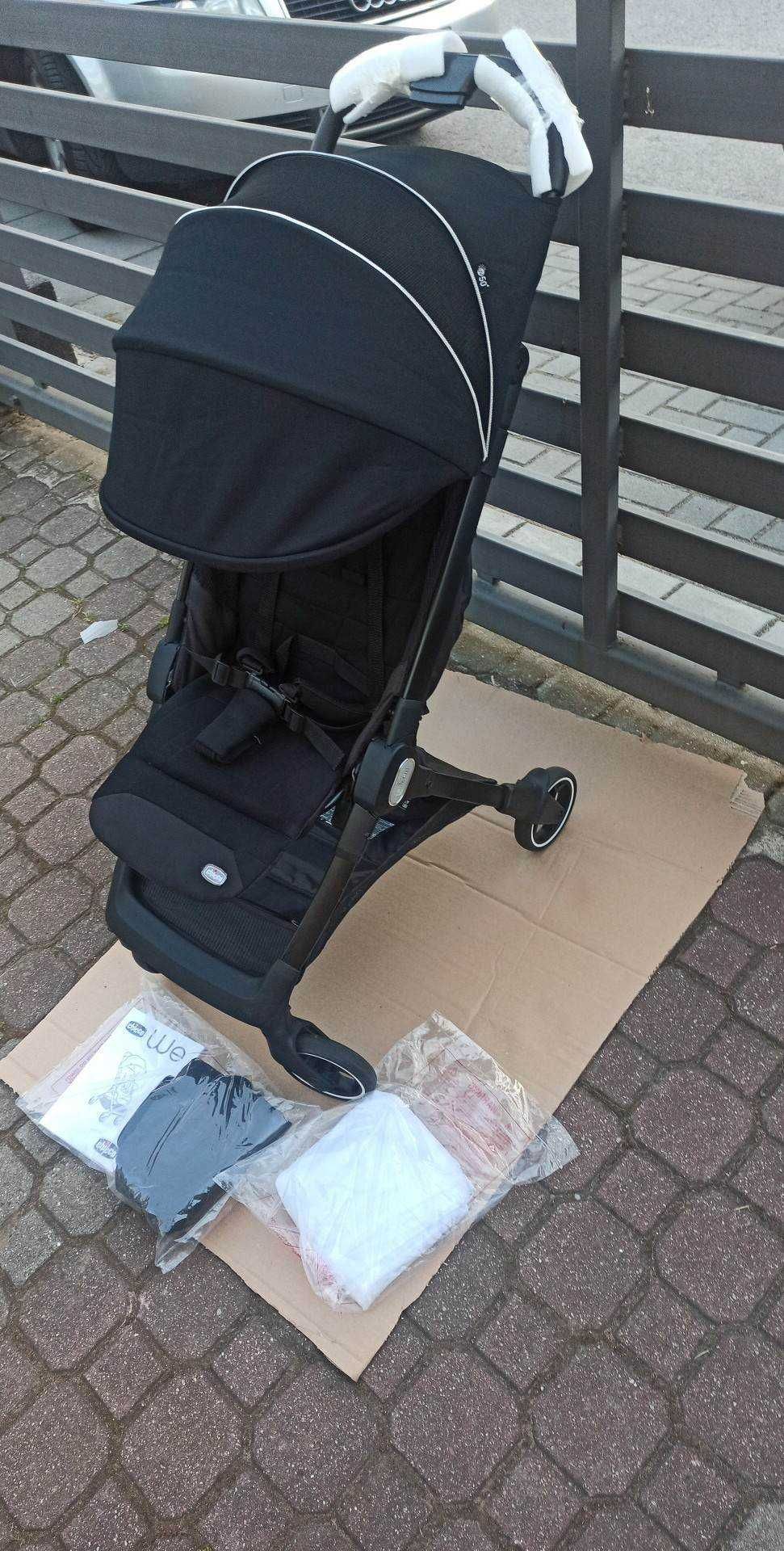 CHICCO WE lekki wózek spacerowy do 22 KG + FOLIA