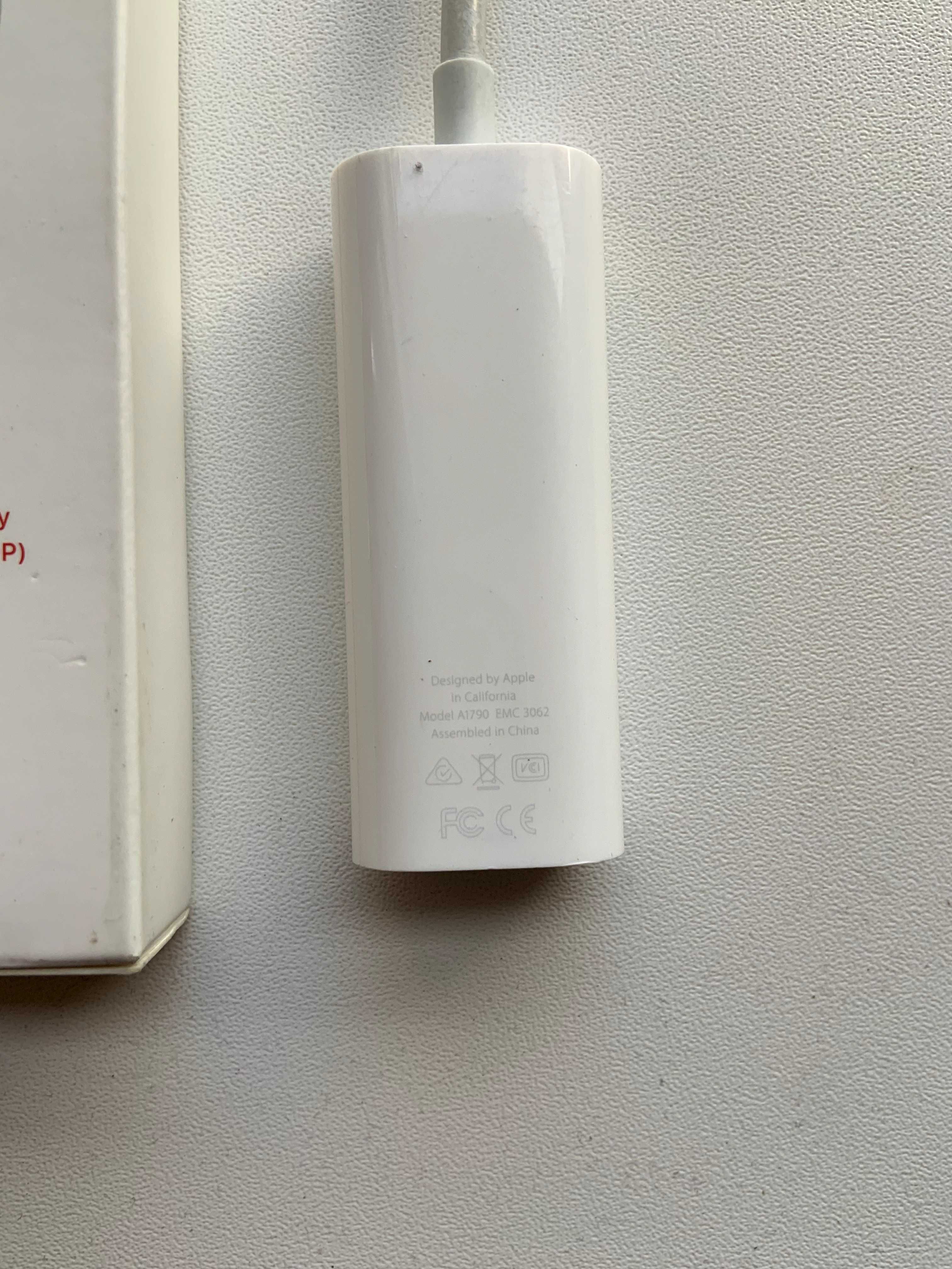 Apple Thunderbolt 3 (USB-C) to Thunderbolt 2 Adapter