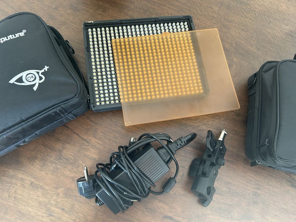 Kit 2 Leds Aputure AMARAN AL-528 Wide and Spot DAYLIGHT