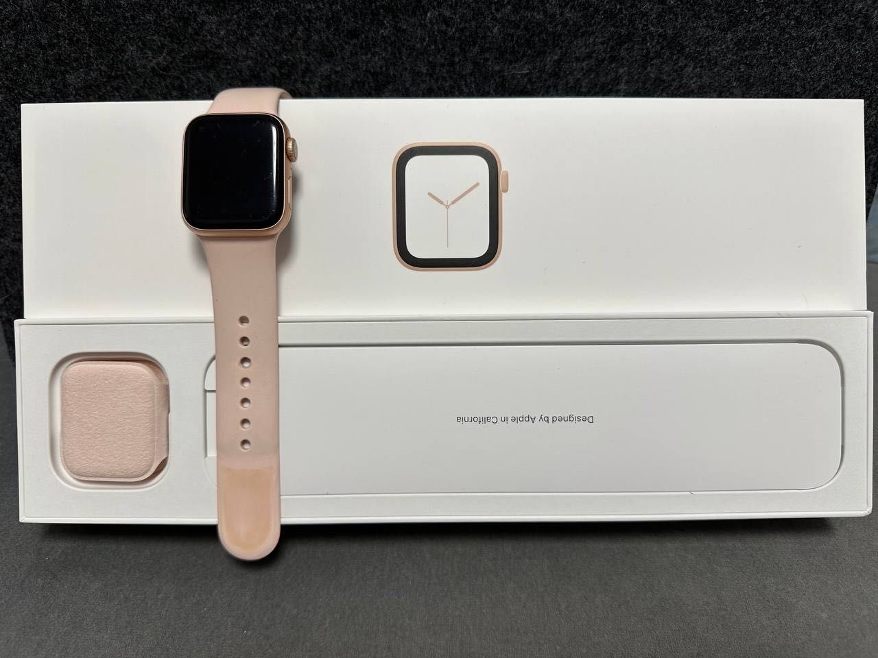 Apple Watch 4 40 gold