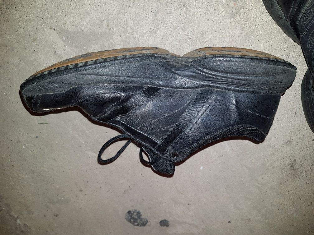 Buty Nike 38.5 skórzane.