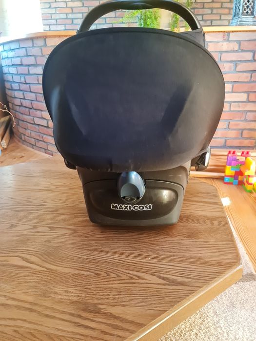 Fotelik samochodowy Maxi cosi