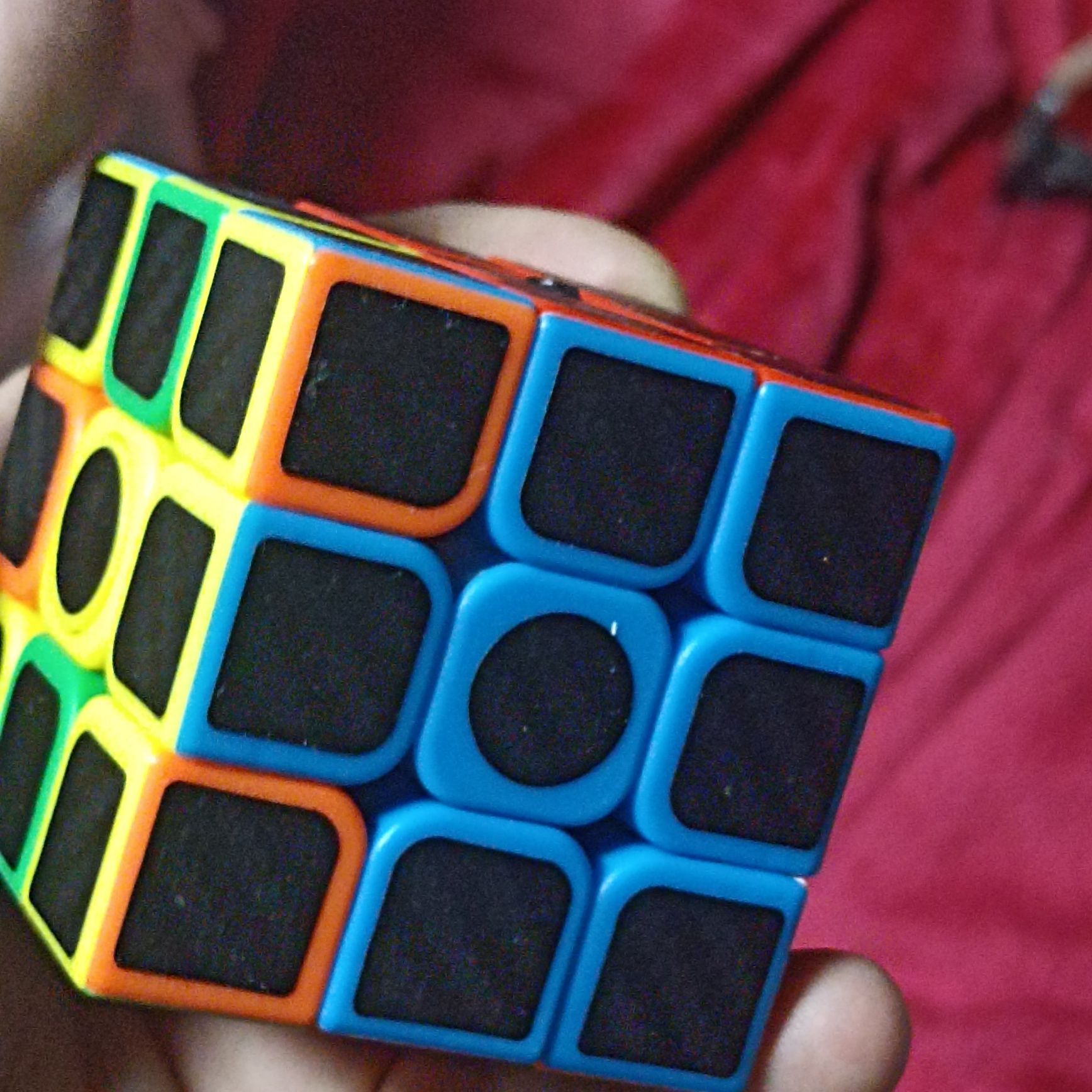 Cubo Mágico todo novo e várias cores