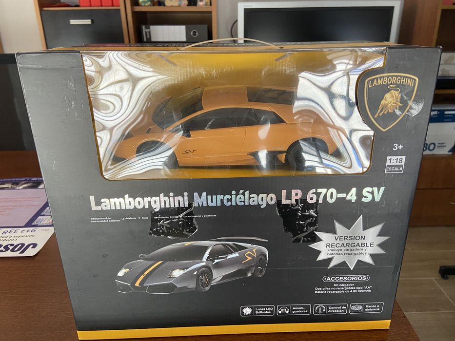 Carro telecomandado como novo