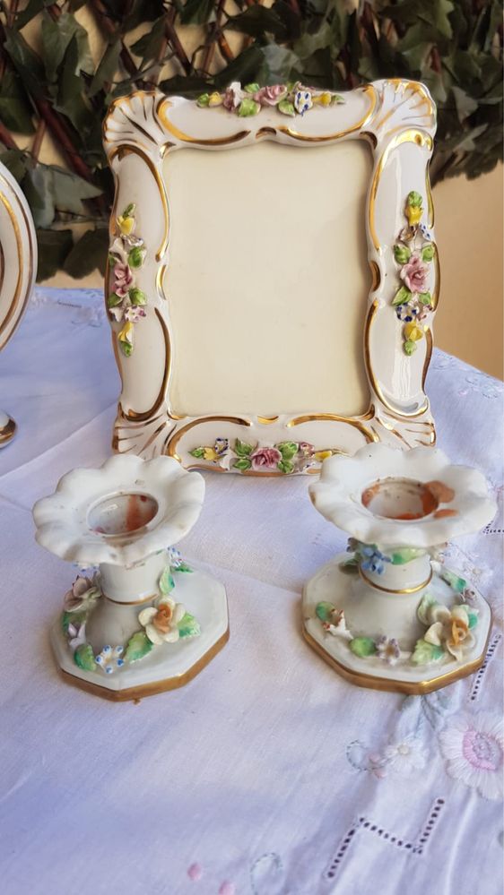 Conjunto peças Porcelana de Alcobaça numeradas