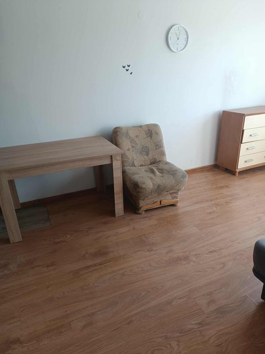 Mieszkanie po remoncie 2 pokoje + salon z kuchnią  balkon 46m2