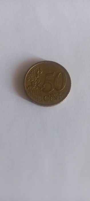 Монета 50 евро центов.